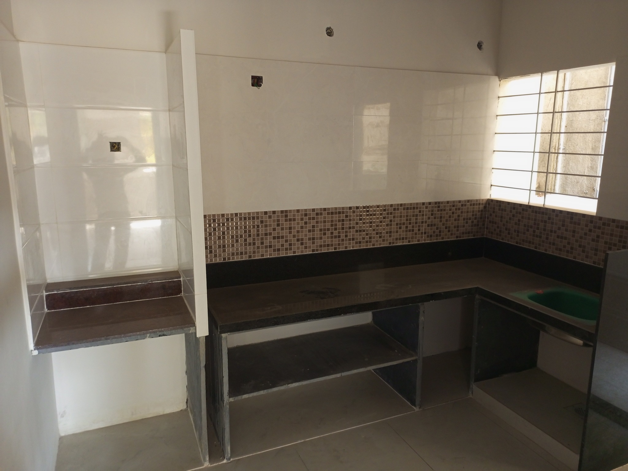 For sale flat & commercial space Vadagaon - Image 8